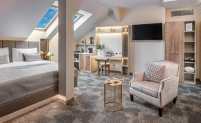 Hotel Maestro by Adrez, Prague